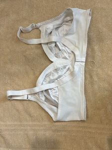 Bra 3