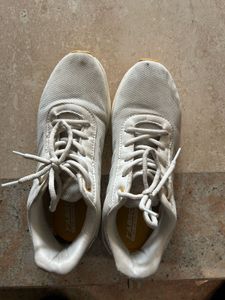 Comfortable White Running Shoes