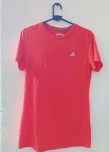 Adidas  T-Shirt