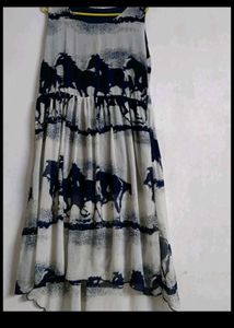 2 Bodycon Or Midi Dresses