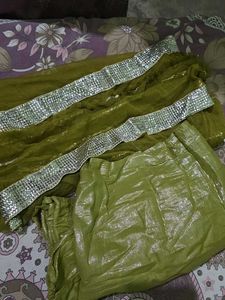 Elegant Green Ethnic Gown