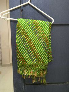 Green bhandani Dupatta