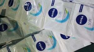 Nivea Soft Light Moisturizing Cream Sample