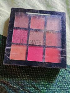 Swiss Beauty Ultimate Shadow Palette