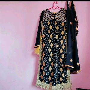Pakistani Sharara Kurta Dupatta Set