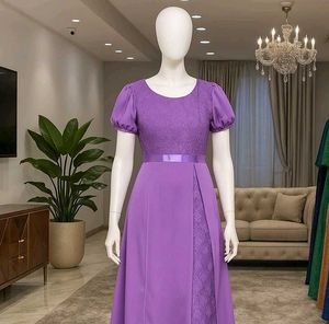 Sale🎊🎉Elegant Purple Gown