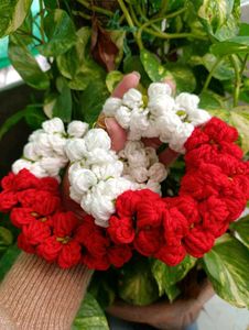 Red &amp; White Crochet Hair Tie( one piece only)