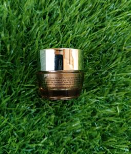 EsteeLauder Revitalizing Supreme+ YouthPower Creme