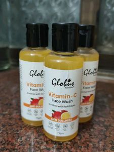 Globus Vitamin C Face Wash