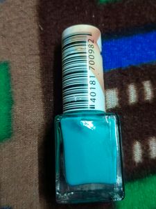 Color Blaze Teal Nail Polish