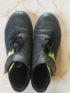 Kids Football Boots