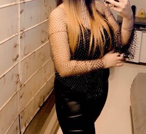 The Black Resin Top!💜🥂