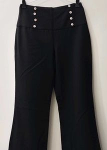 Chic Black Pants  | Bootcut Vibes