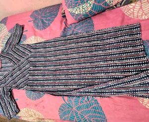 Blue Printed 3/4 Sleeves Kurti💙