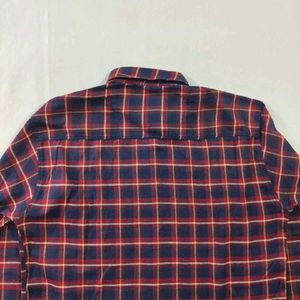 Ucb Mens Shirt | Chest 42 | Authentic