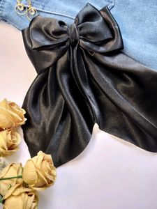 Long Tail Satin Bow