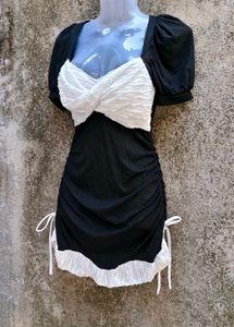 DAMN GORGEOUS RUCHED BODYCON