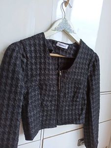 Houndstooth Cropped Jacket