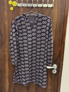 women woolen kurti