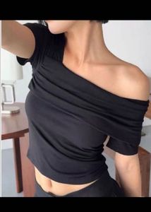 Cute Comb -Skirt&amp;off Shoulder Top