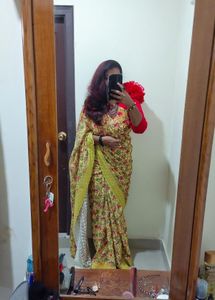 Elegant Floral Saree for Festive Occasions