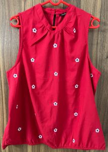 Red Dressberry Sleeveless Top
