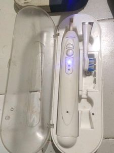 Aquasonic Electric Toothbrush