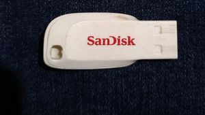 Pendrive White 16GB