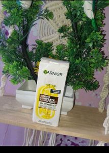 Garnier Invisible Serum Sunscreen