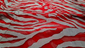 Red &amp; Gray Print Saree With Alterable Blouse