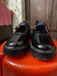 Black Platform Shoes