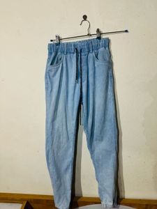 Denim  Jeans For Girls Size 26-28 Straight Fi