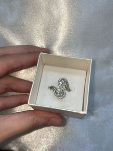 Elegant Silver Ring