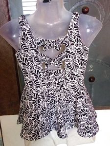 Black and White Sleeveless Top