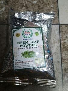 Multani Mitti And Neem Powder