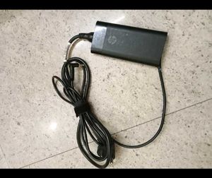 HP LAPTOP CHARGER NEW AND ORIGINAL 200 WATT