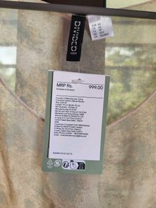 H&amp;M NEW Asymmetric Oversized Top /Size-XS