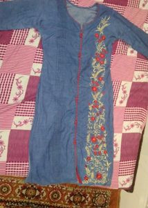 Denim Suit With Thread Work