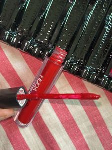 Huda Beauty Red Matte Lipstick