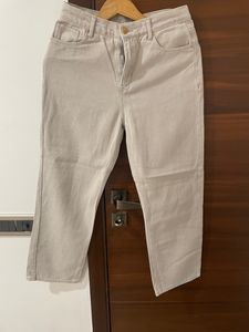 Urbanic Straight Fit Jeans