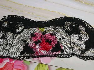 (1100)Crochet Lace Top
