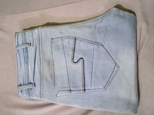Men&#39;s Casual Jeans Use Anyone