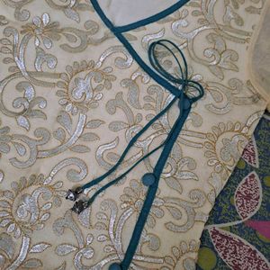 Ethnic Custom Stitch Suit Set with stains