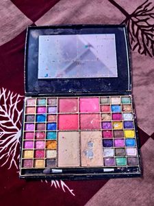 Eyeshadow