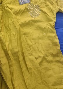 Combo Elegant Kurta &amp; Pant Set with double layer f