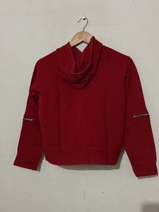 Red Full Slive Crop Top With Cap