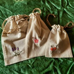 Floral Embroidered Drawstring Pouches