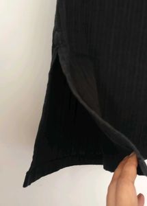 Sleeveless Black Top