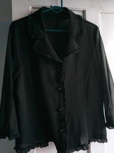 Clearance Sale!!! 🖤 Black Ruffle Top 🖤