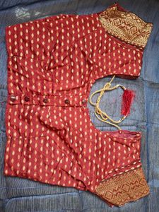 Maroon Saree Stone Wark And Golden Border